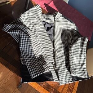 White House Black Market WHBM Zip Front Houndstooth Jacket Women’s Sz 10